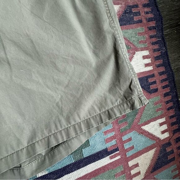 Dockers Woman’s Tan Shorts Casual SZ 16 - Picture 9 of 14